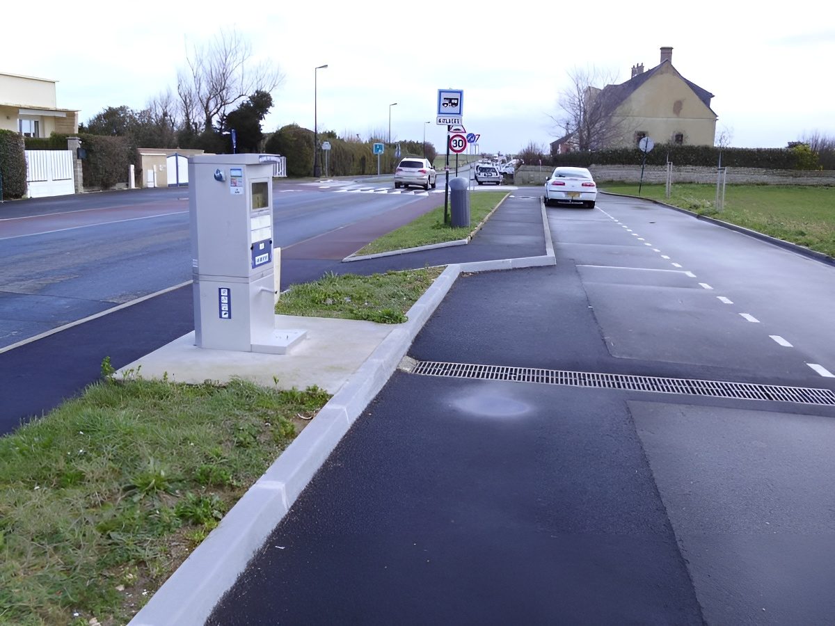 Aire de camping-car communale de Luc-sur-Mer