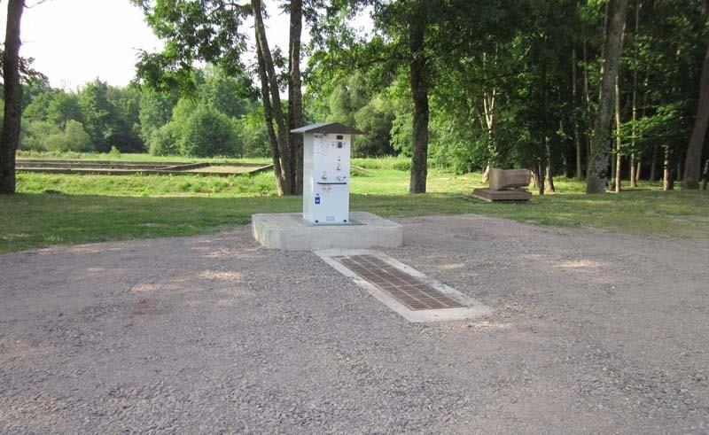 Aire de service et stationnement camping-cars