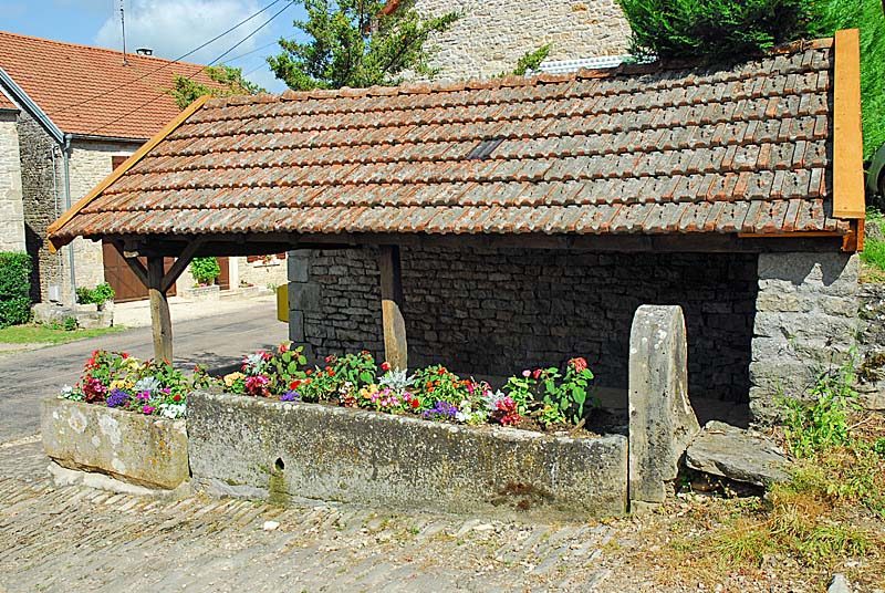 Lavoir de Perrancey-les-Vieux-Moulins
