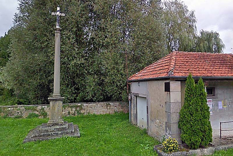 Croix de Coiffy-le-Bas (1)