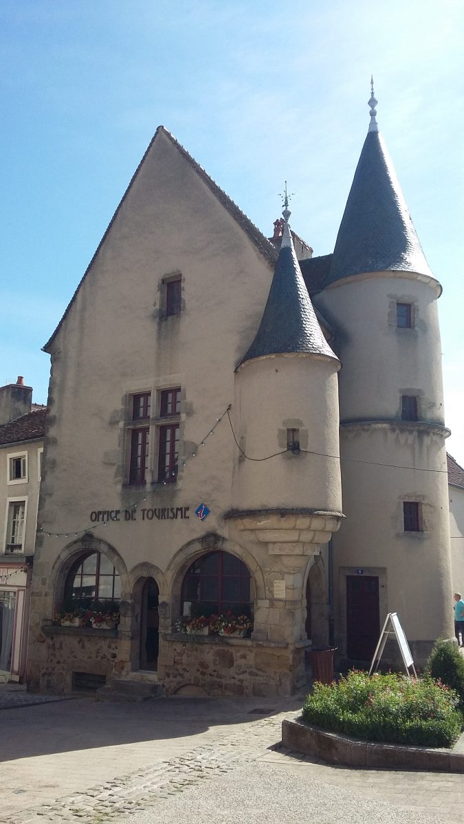Office de Tourisme du Pays Arnay Liernais