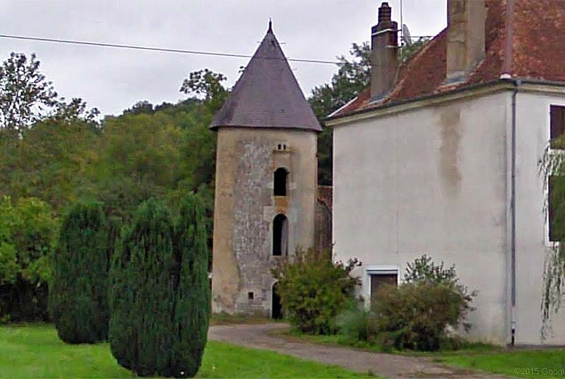 PIGEONNIER DE BIZE