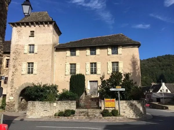 Le portail haut