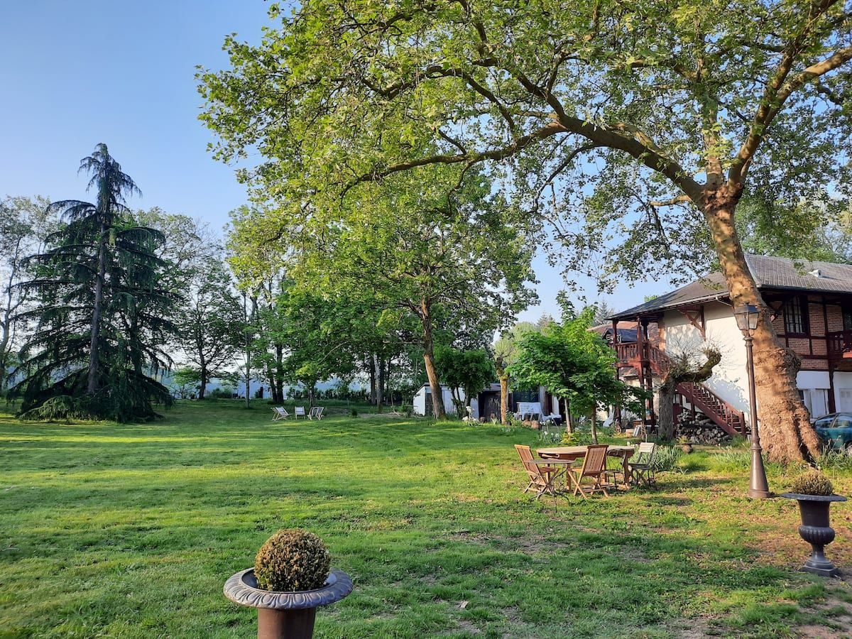 Près de la Loire, Gîte 9 pers. dans un vaste parc