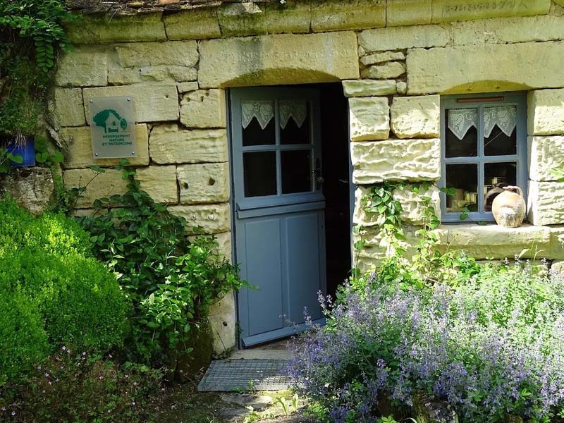 Troglo-Gîte