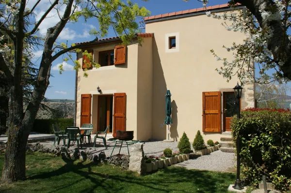 Gîte Les coteaux de Souloumiac