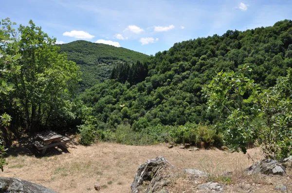 Aire de pique-nique d'Ayssènes