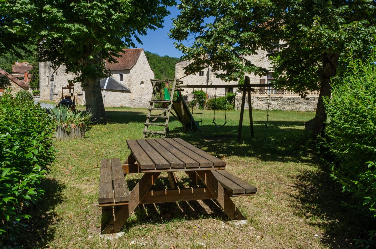Aire de Pique-Nique de St Chamarand