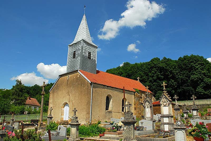 Eglise Saint-Rémy d'Orbigny-au-Val
