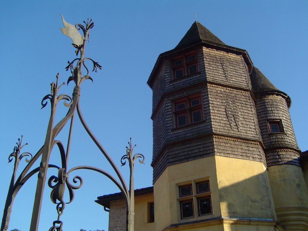CHATEAU DE CHEVILLON