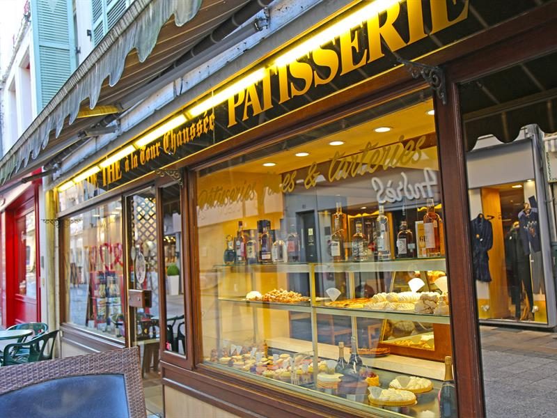 Salon de thé traiteur à la tour Chaussée
