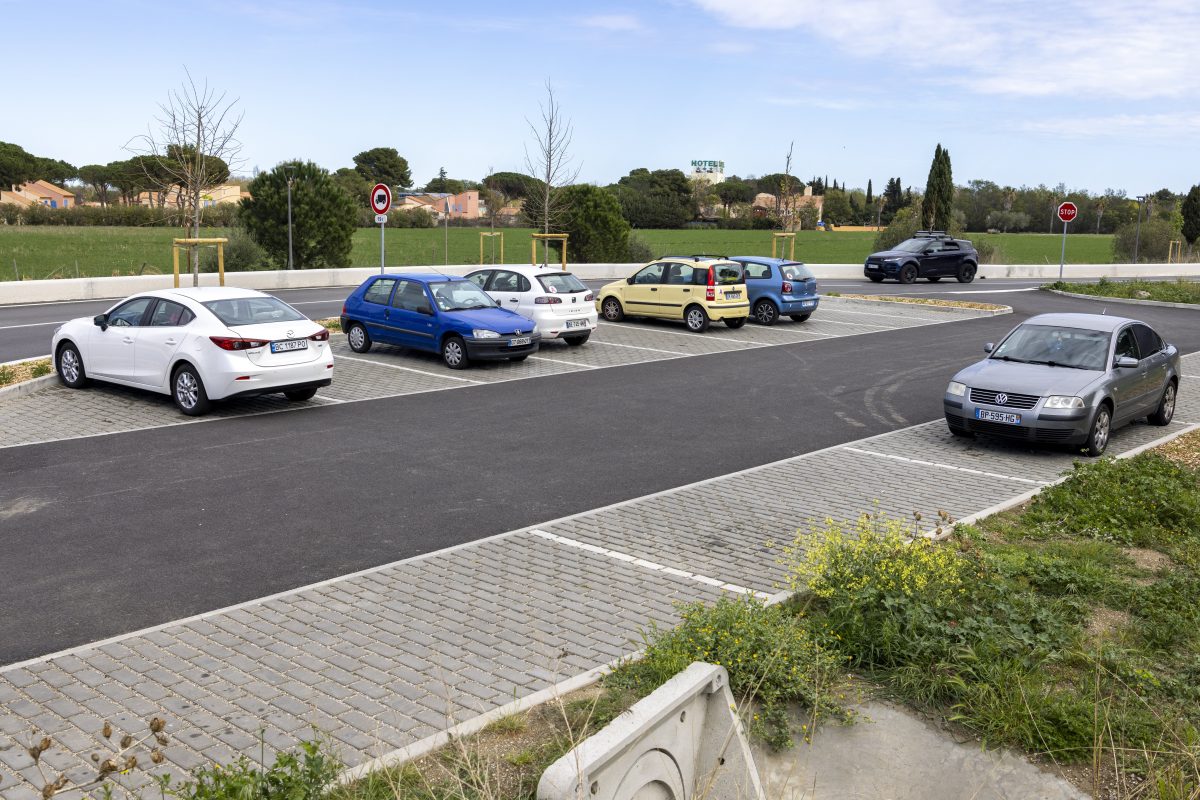 AIRE MULTIMODALE DU LYCEE