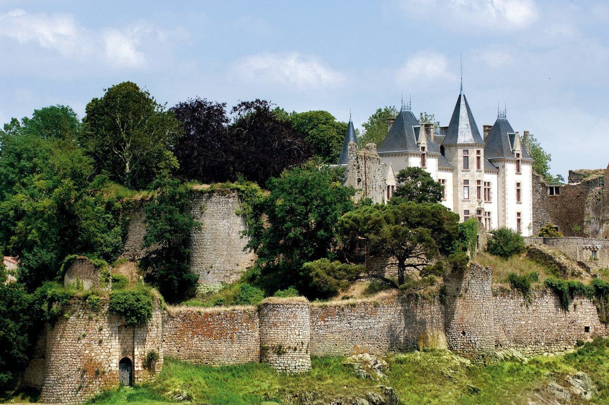Géocaching Tèrra Aventura "Du Beaumont au château" - Bressuire