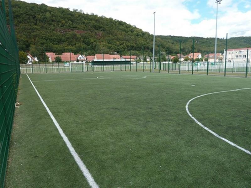 Mini-terrain de foot (Hat Trick)