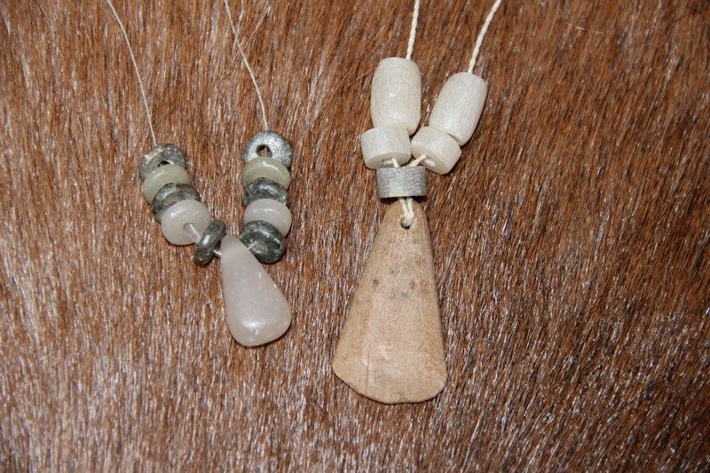 Atelier famille "Mon collier néo" - à partir de 5 ans