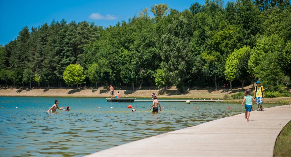 Plan d'eau Écoute s'il Pleut
