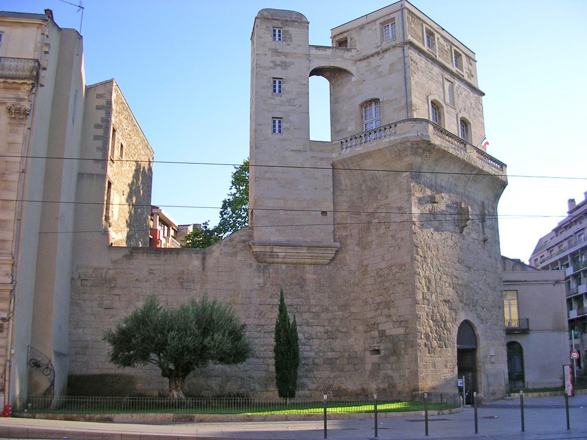 TOUR DE LA BABOTE