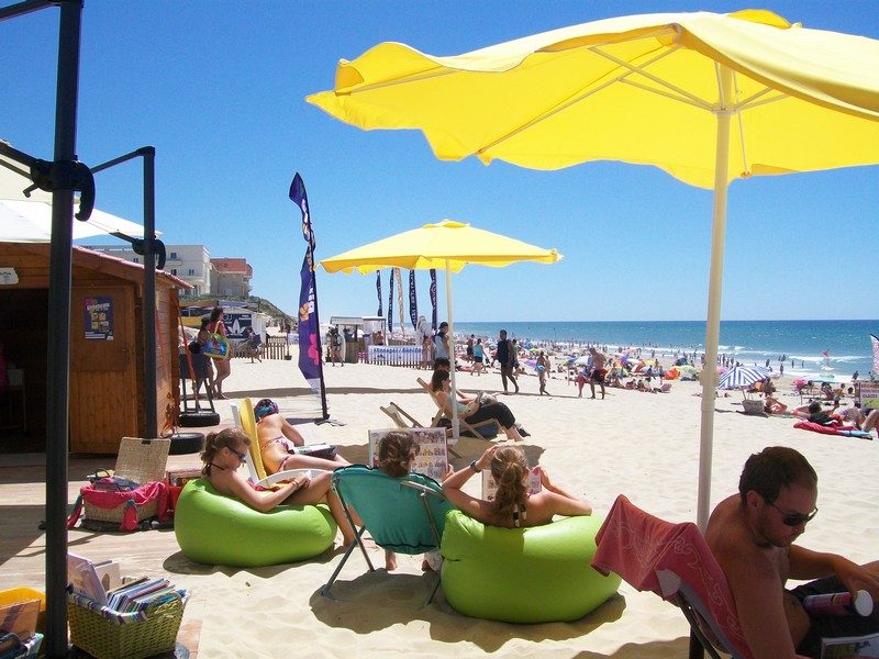 Bibliothèque vue sur mer
