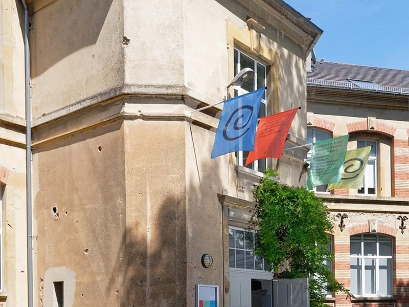 Exposition Peut-on faire comme si de rien n'était? de Fabienne Audéoud et Ouija de Michael Van den
