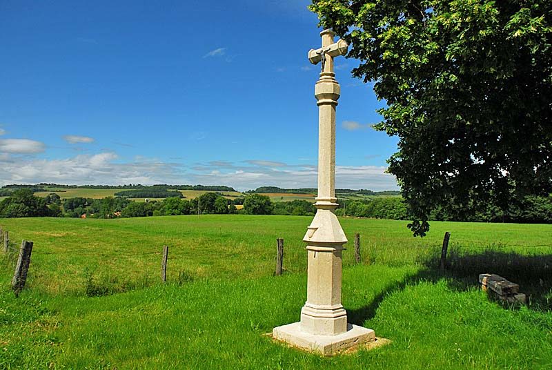 Calvaire du Mont à Charmes