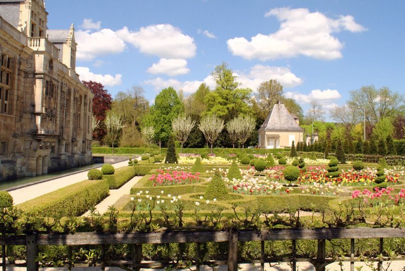 Château du Grand Jardin, coté jardins