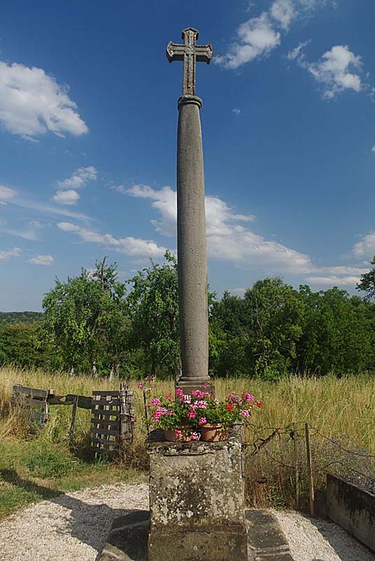 Croix du Pâquis de Varennes-sur-Amance