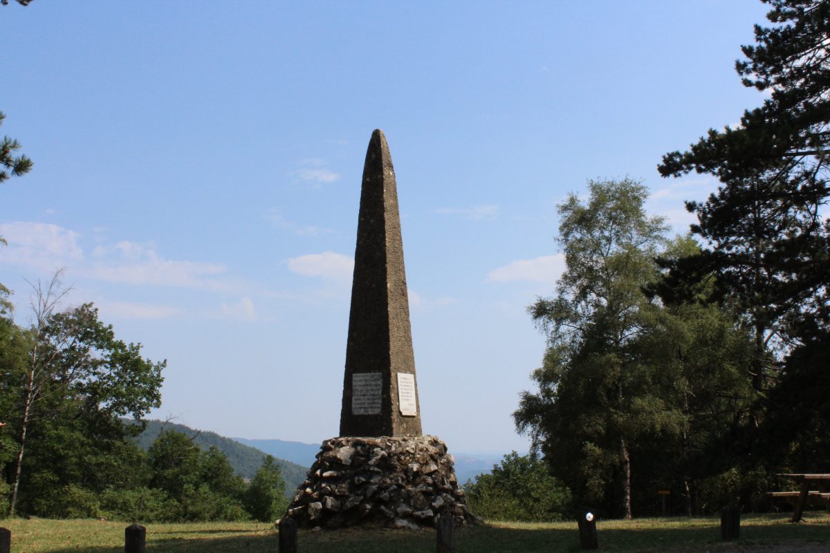 OBÉLISQUE DE FONTMORT