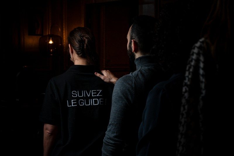 Dans le noir ? explorez vos sens