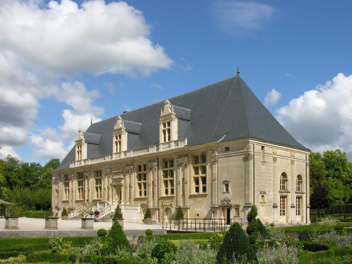 Château du Grand Jardin, coté château
