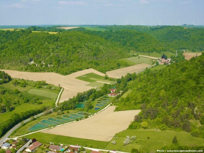 LE MOULIN AUX ECREVISSES A PATTES ROUGES