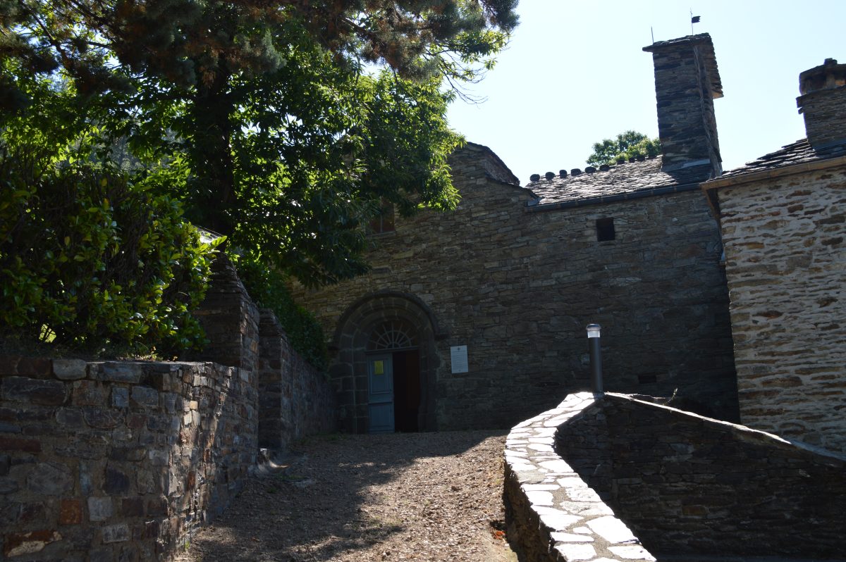 EGLISE NOTRE-DAME-DE-LA-SALETTE