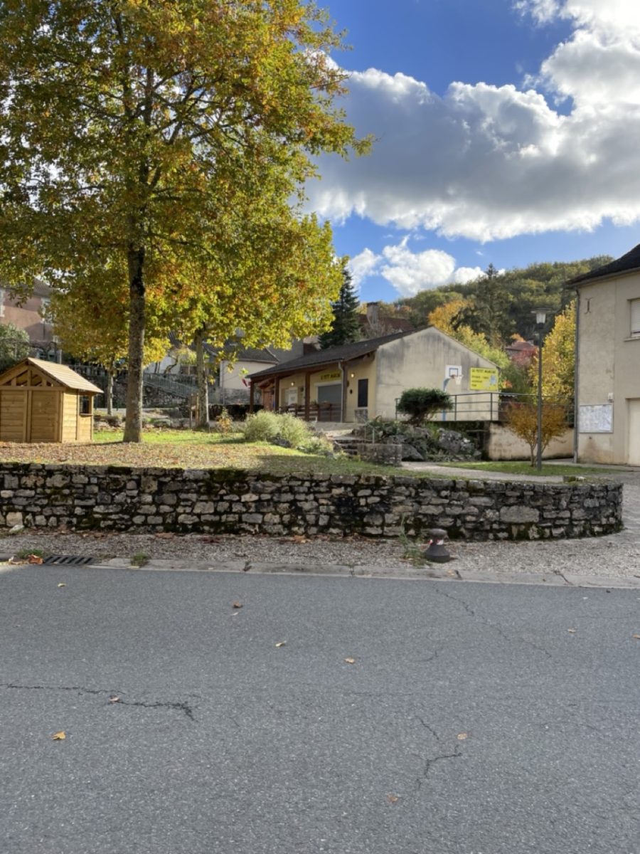 Le Petit Marché