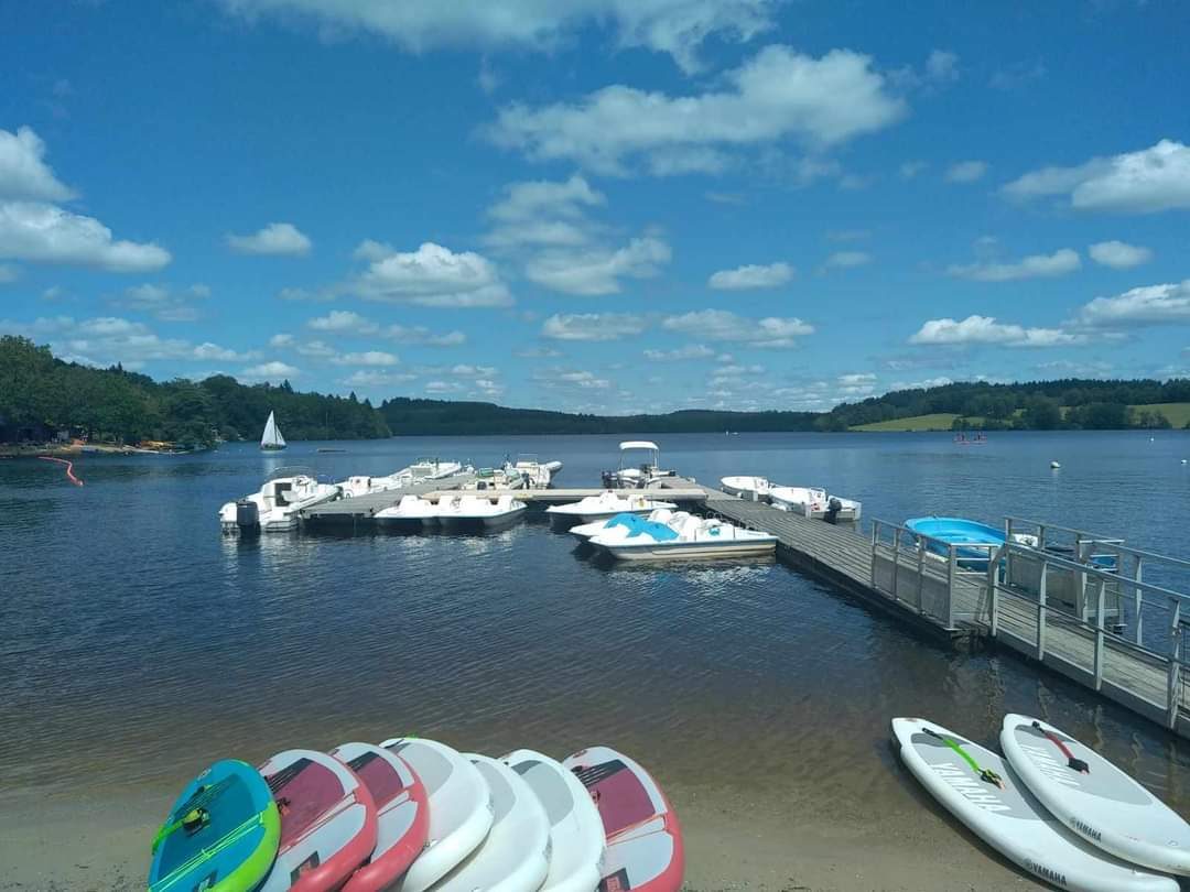 MILLE NAUTIQUE, le bungalow de broussas