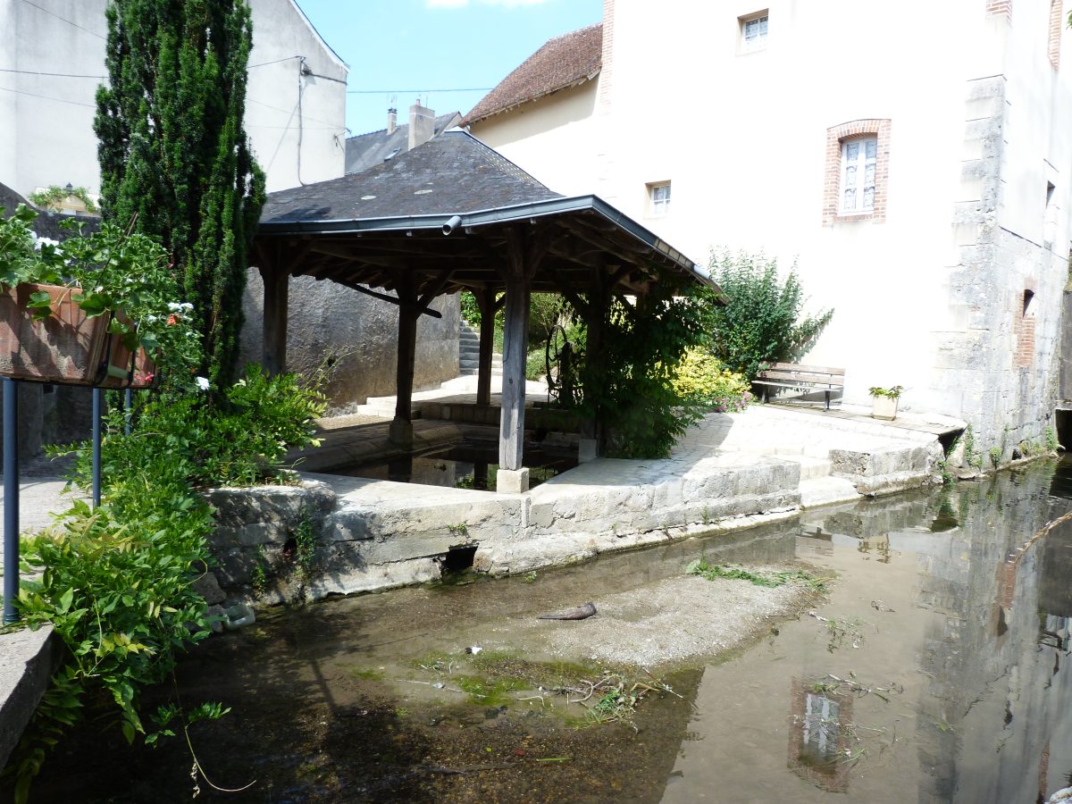 Autry-le-Châtel