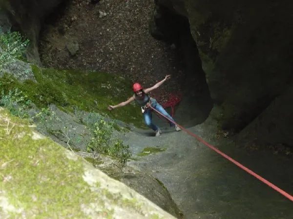 Causses Émotions - canyon sec et descente en rappel