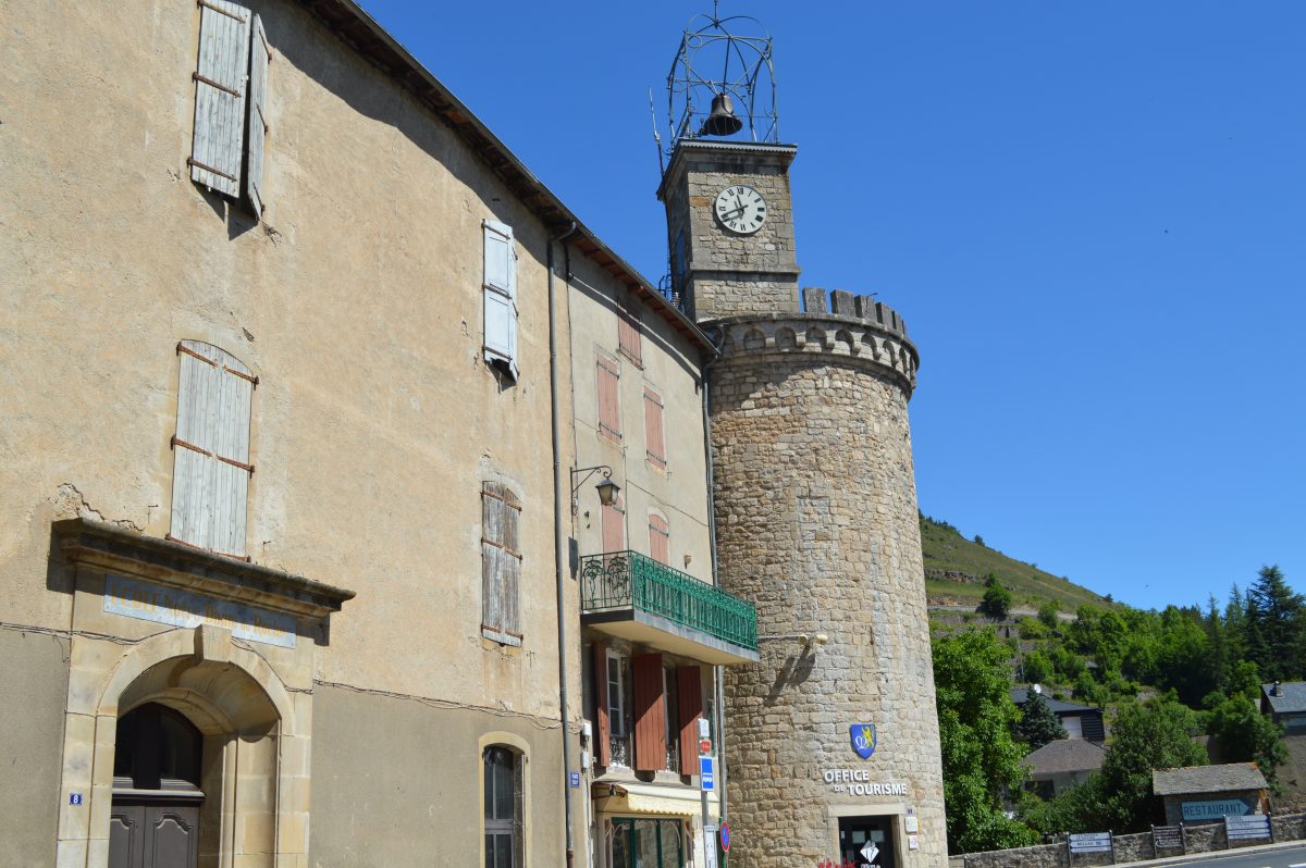 TOUR DE L'HORLOGE
