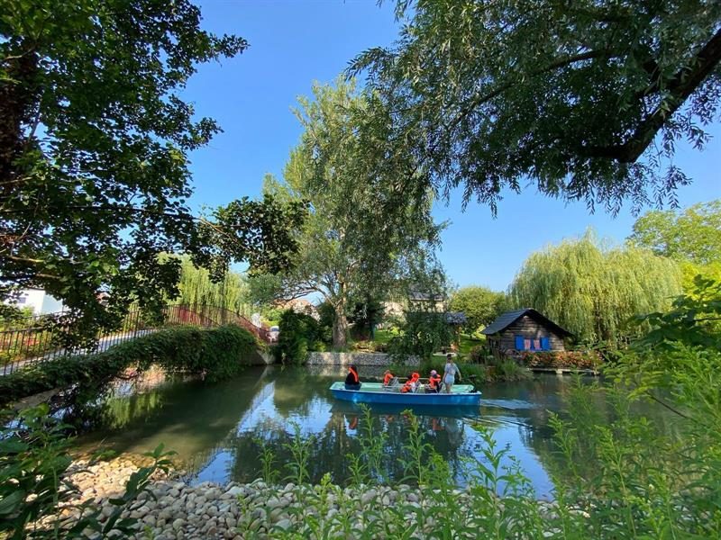 Promenades en barques sur le Giessen