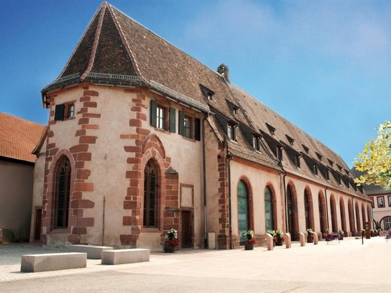 Visite libre du Musée du Pays de Hanau et de l'exposition Costumes et Images d'Alsace