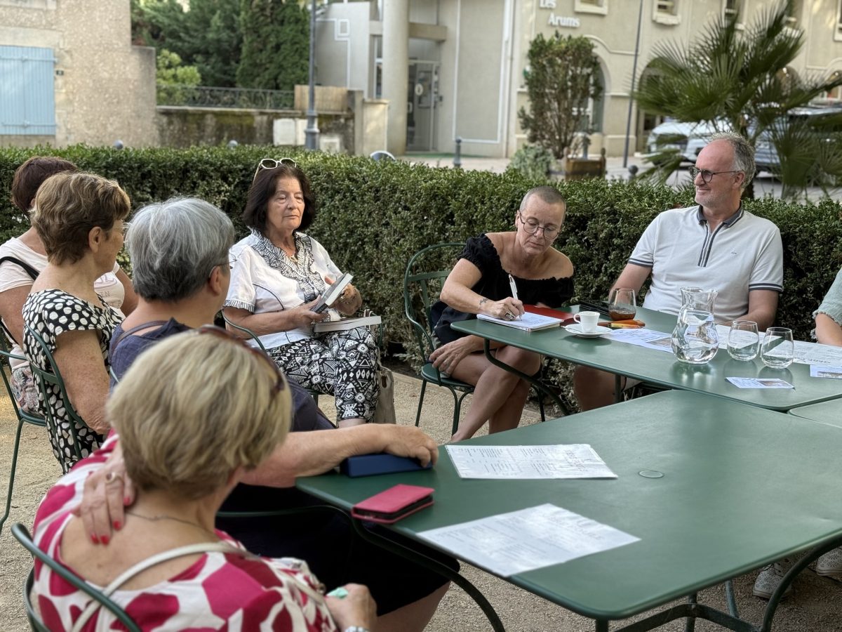 Lectures en terrasse Chez Léonie