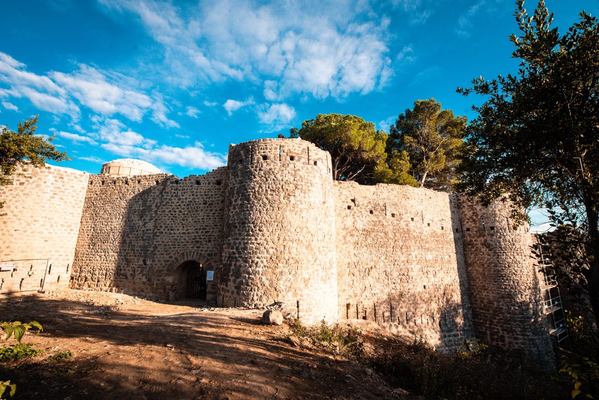 CLERMONT-L'HÉRAULT ET SON PASSÉ MÉDIÉVAL, TOUTE UNE HISTOIRE !