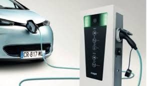 BORNE DE RECHARGE ÉLECTRIQUE - FONT- ROMEU