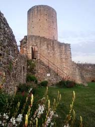 VISITES DU CHÂTEAU COMTAL ET SON DONJON