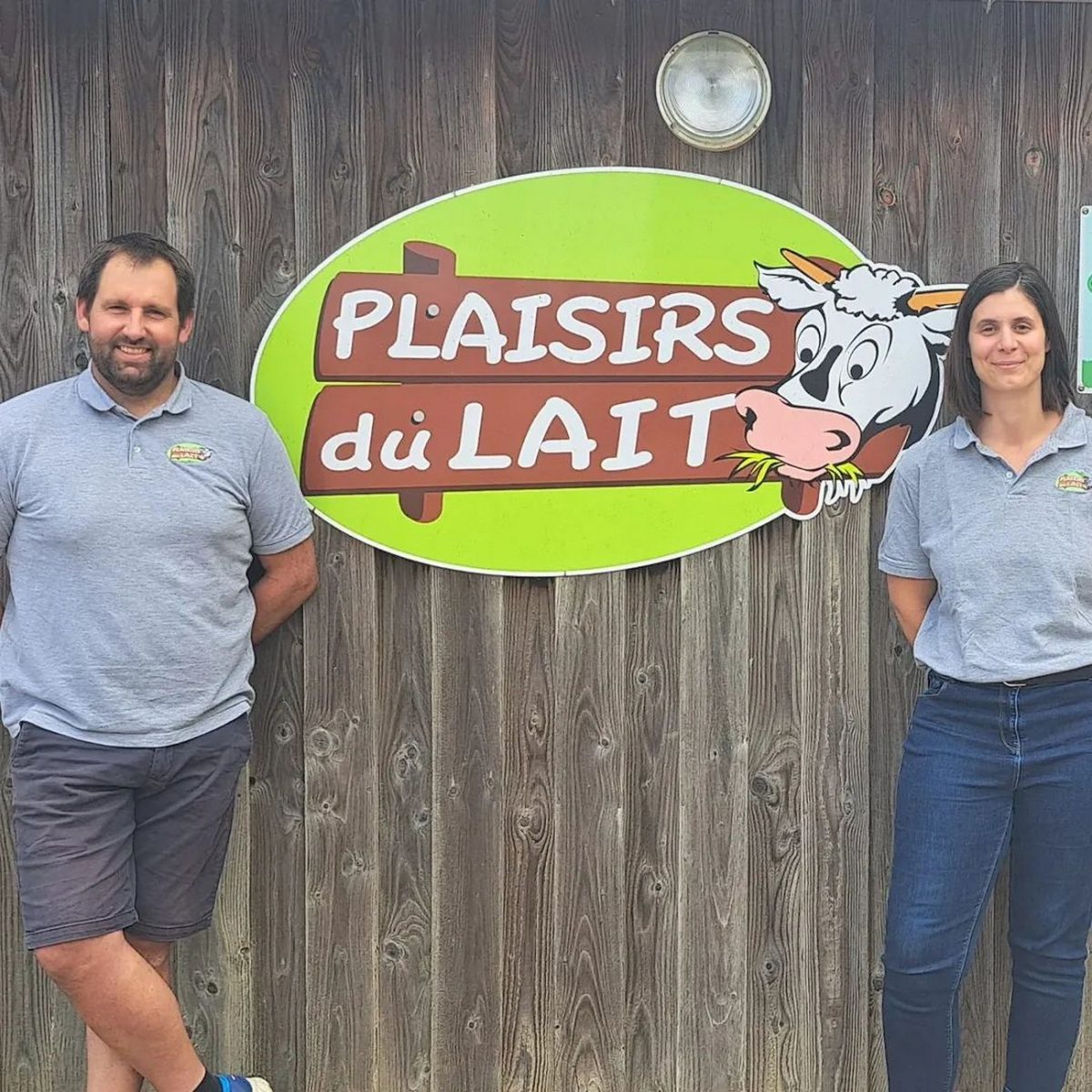 GAEC "La Maison Neuve" - Plaisirs du Lait - Clémence Guilloteau et Guillaume Métais