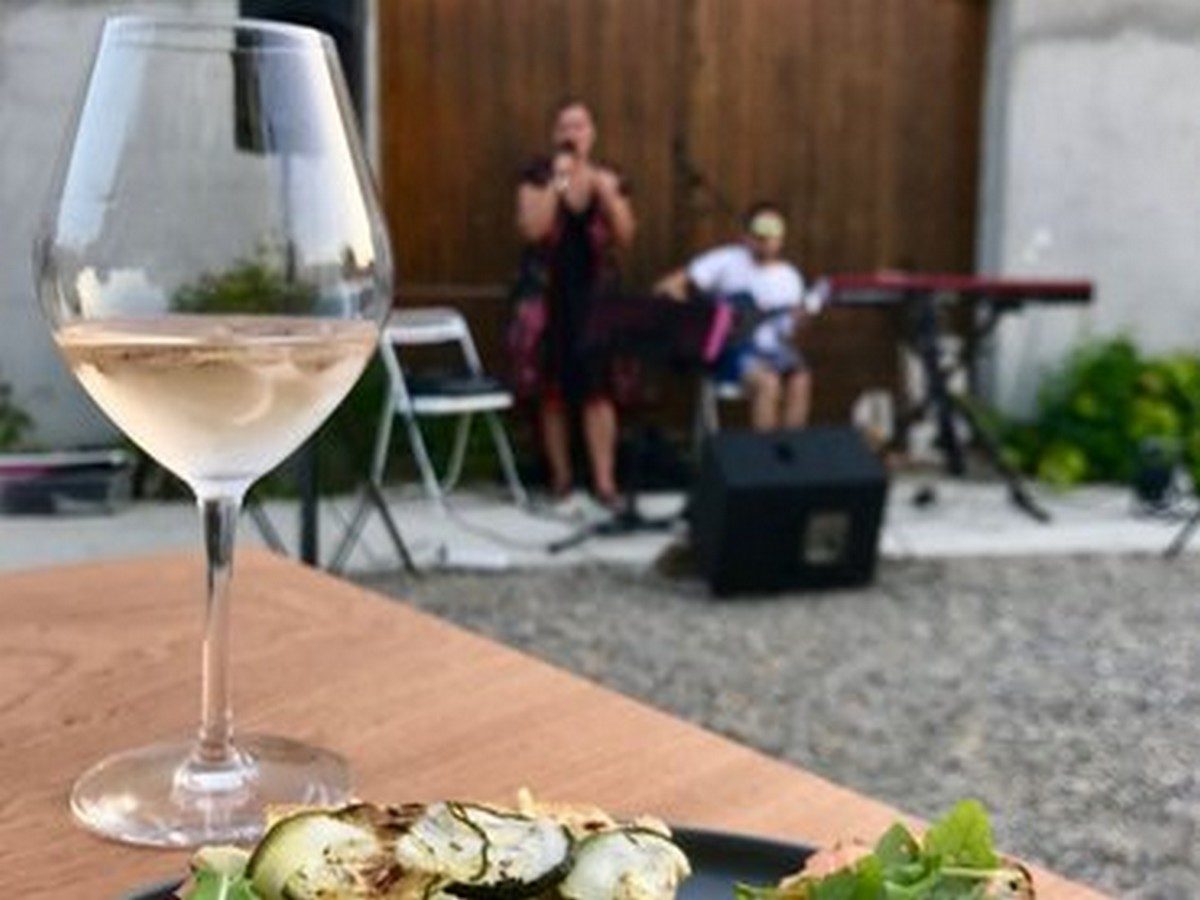 SOIRÉE COSTEPLANE : CONCERT – VINS – TAPAS