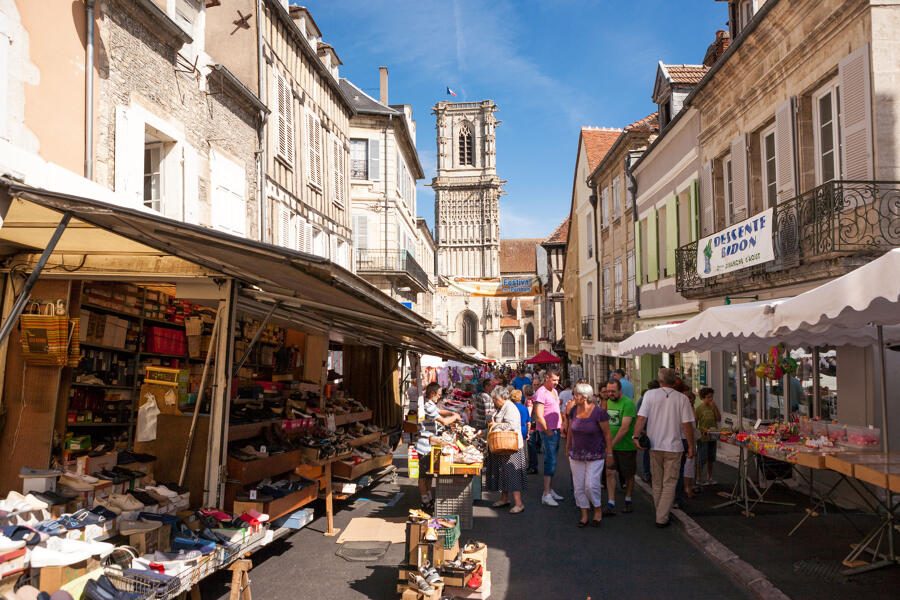Marché hebdomadaire de Clamecy