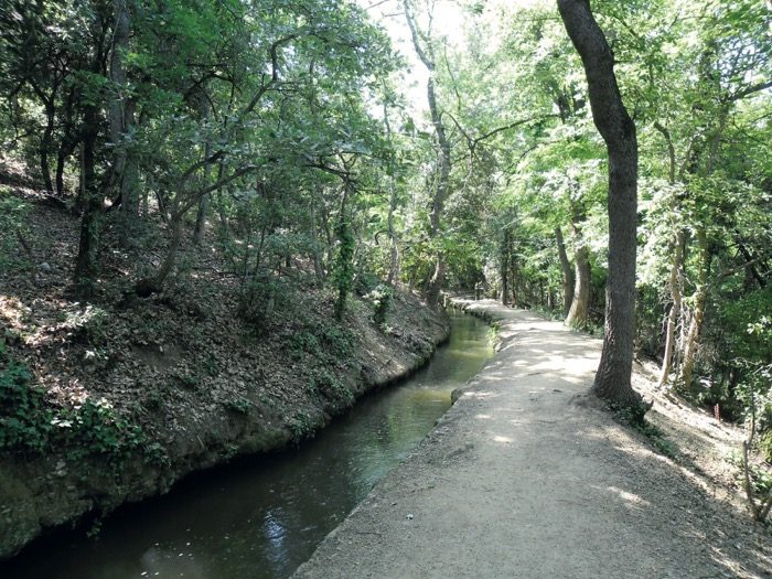 RANDO ACCOMPAGNEE : LE CANAL DE BOHERE, LA VIE SUR LES CONTREFOTS DU CANIGO