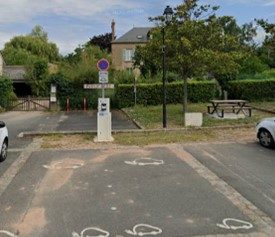 Borne de recharge pour voitures électriques à Châteaumeillant - modulo
