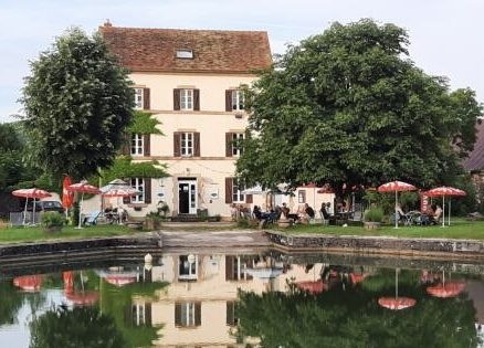 Au Bord du Canal