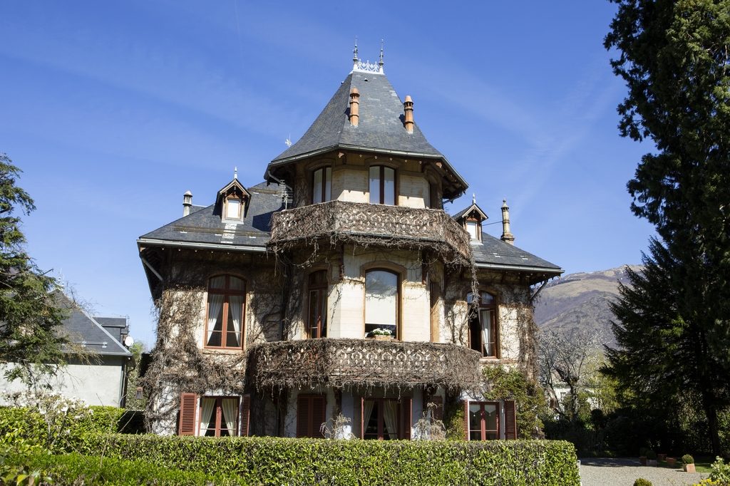 LA VILLA JULIA