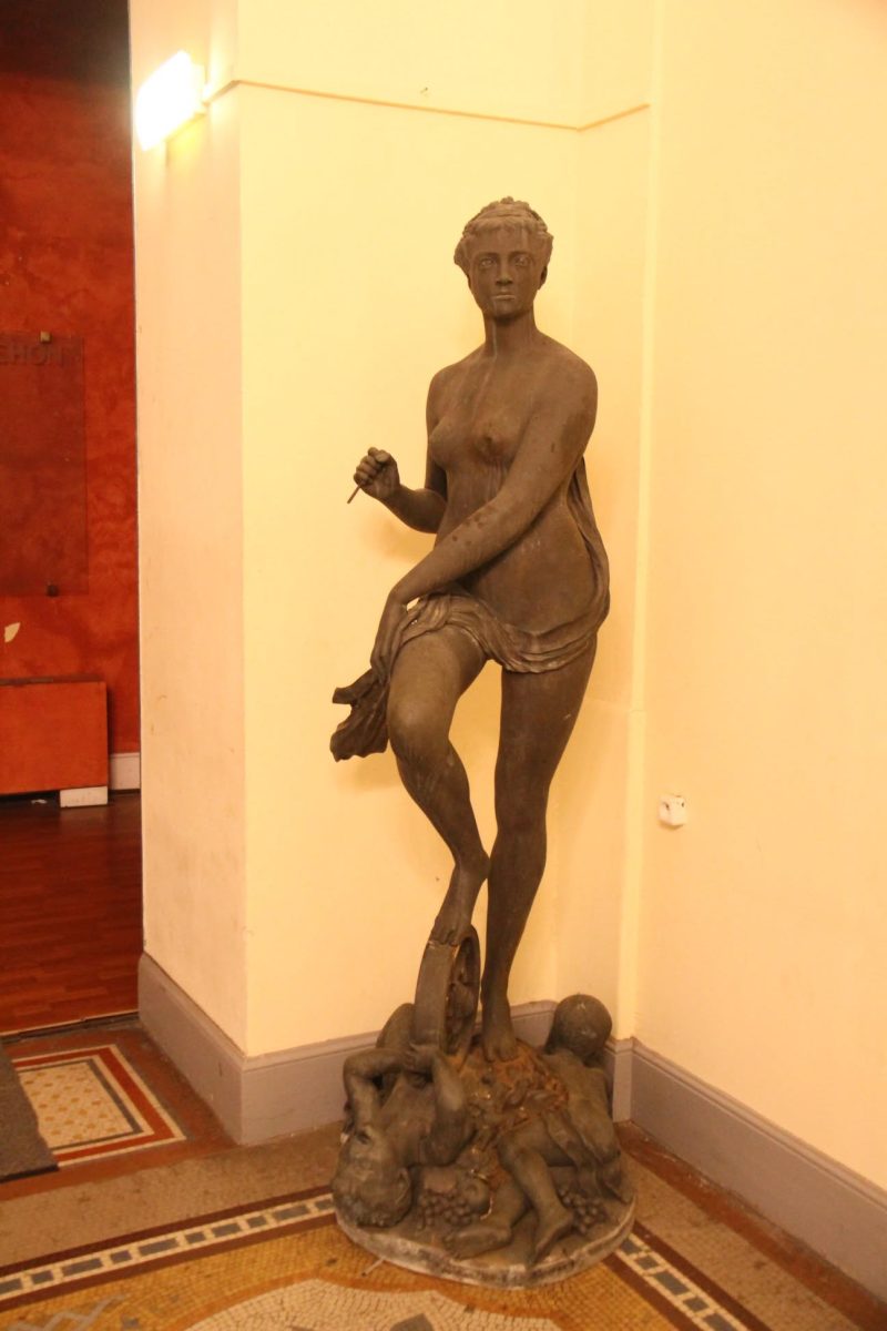 STATUE LA FATALITÉ